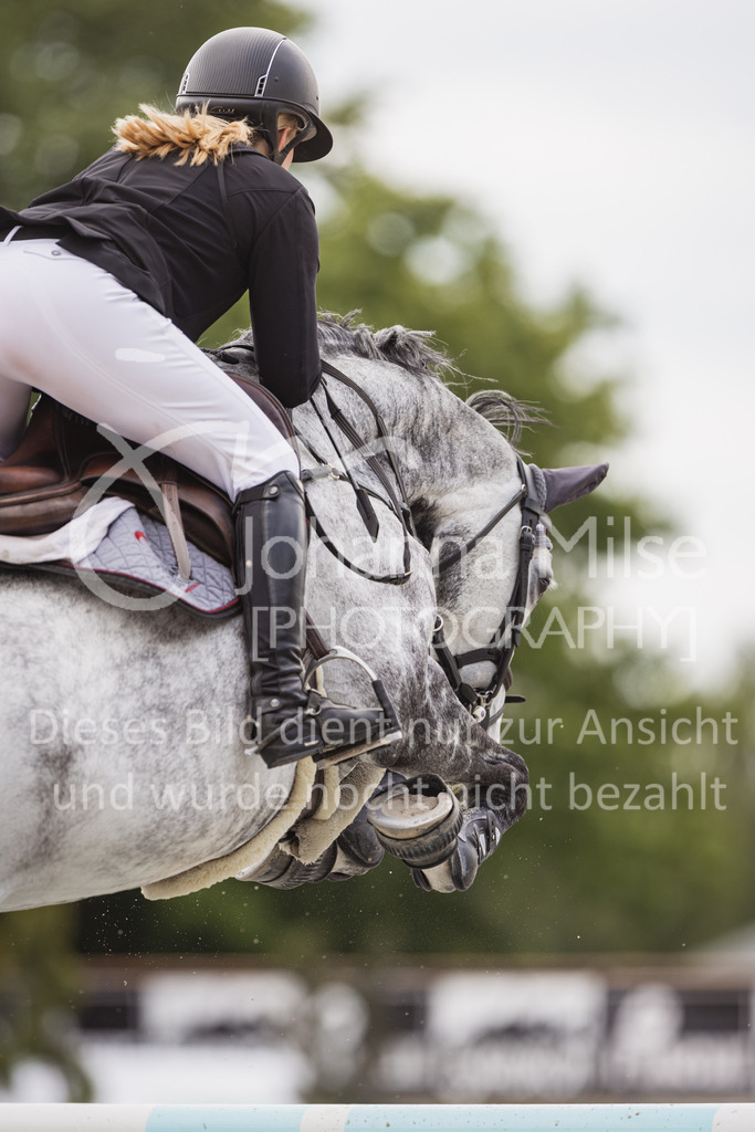 230520_MayDays_Youngster-M-349 | Deine schönsten Turniermomente als professionelle Fotos! Entdecke hochwertige Pferdesport-Fotografie im Online-Shop. Jetzt Fotos finden & bestellen!