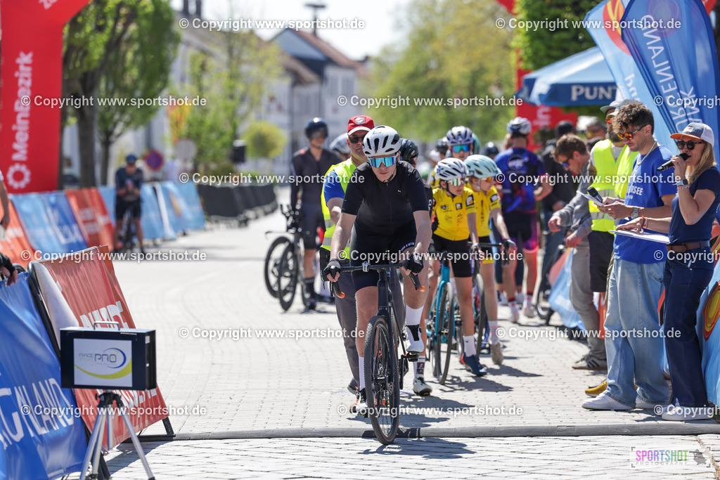 VJ__4629 | Neusiedlersee Radmarathon 2026@sportshot_your_pictrs #yourpictures#roadtowm2029 #nrm #neusiedlerseeradmarathon #neusiedlersee #neusiedlerseetourismus #burgenland #mörbisch #nrm26 #burgenlandtourismus #voglundco #poweredbyburgenlandtourismus #radsport #rad #marathon #ucigranfondo #visitburgenland #ucigranfondoworldseries