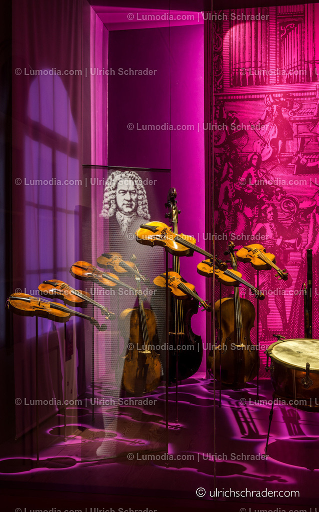 _ulrichschrader.com-102 | Stockfoto und Bilderpool mit Bildmaterial aus Deutschland, dem Harz, Halberstadt, Quedlinburg, Wernigerode und weltweit. Qualitativ hochwertige und professionelle Fotos anschauen und kaufen. - Realisiert mit Pictrs.com