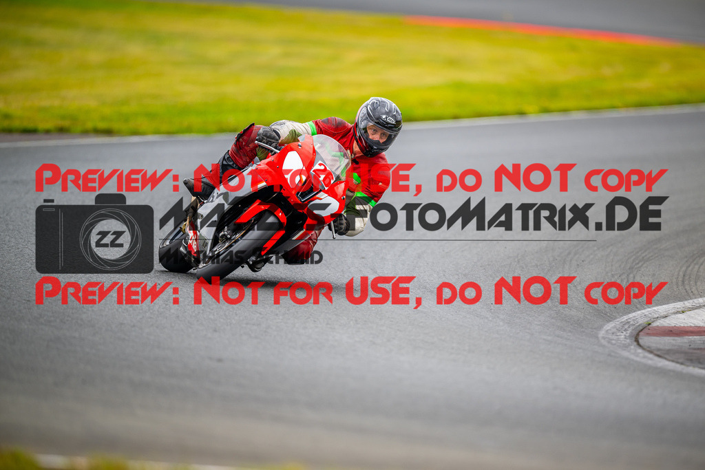 MaZZes_FotoMatrix_240724_6007705_7178 | ROT