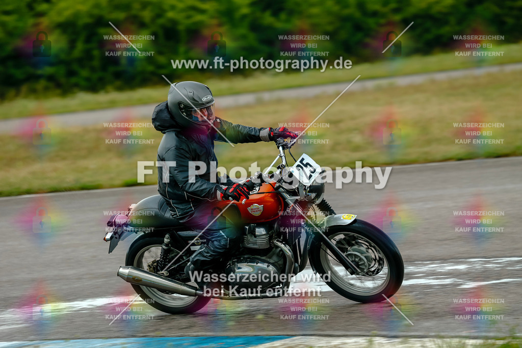 Chambley Juli-1602 | Hier findet Ihr Bilder von Touristenfahrten auf der Nürburgring Nordschleife oder von anderen Veranstaltungen die ich besucht habe. Viel Spass beim Durch Schauen 