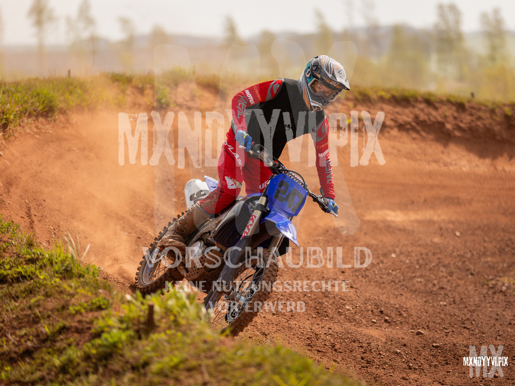 866A4120 | mxndyyvipix