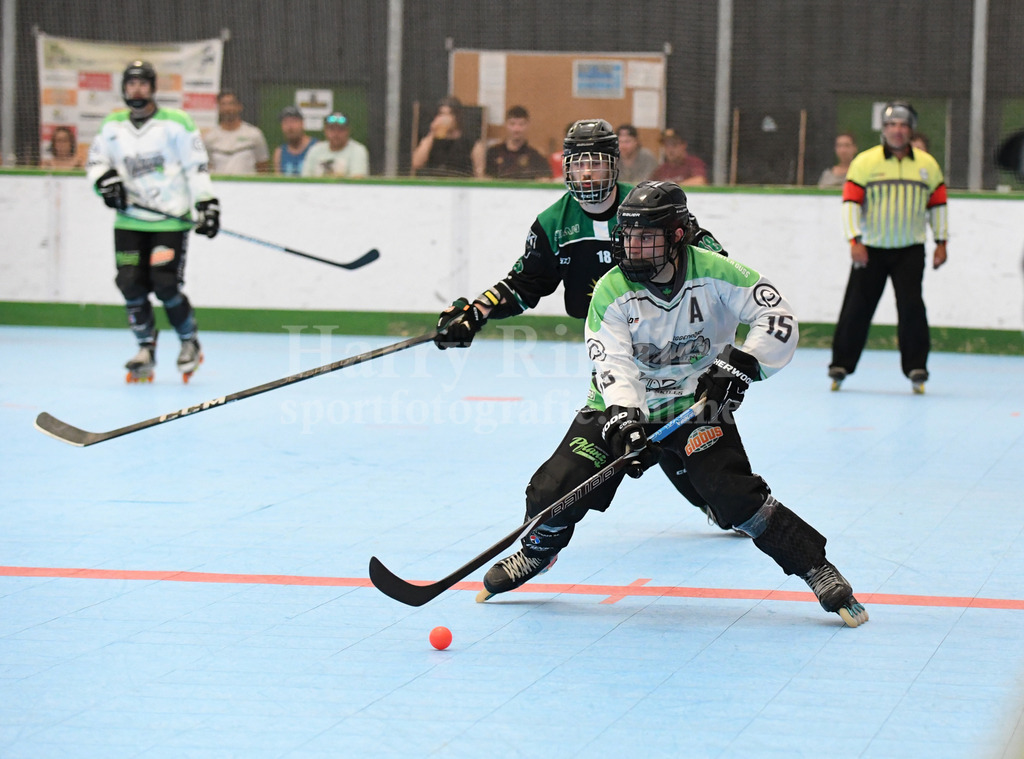 Deggendorf Pflanz : Langenfeld Devils | Maxim Bernhardt (Deggendorf Pflanz Herren 1) - Realisiert mit Pictrs.com