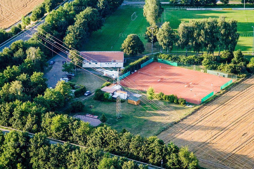 Luftbild: Tennisclub SV 1965 in Erlenbach bei Kandel im Bundesland Rheinland-Pfalz in Deutschland. Foto: IMG_11729.jpg vom 25.07.2008 durch Werner Riehm/FLY-FOTO.de