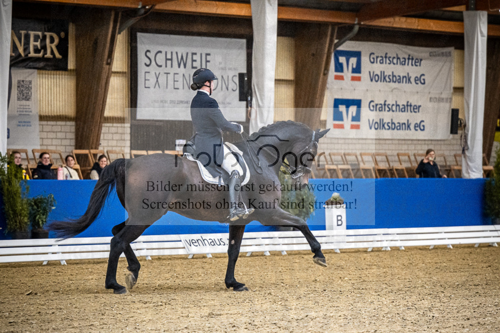 DOS_0046 | Entdecke hochwertige Reitturnierfotos von Foto Oger. Professionell, emotional und authentisch – jetzt Lieblingsmomente im Shop bestellen.Deutschlandweite Turnierfotografie. - Realisiert mit Pictrs.com