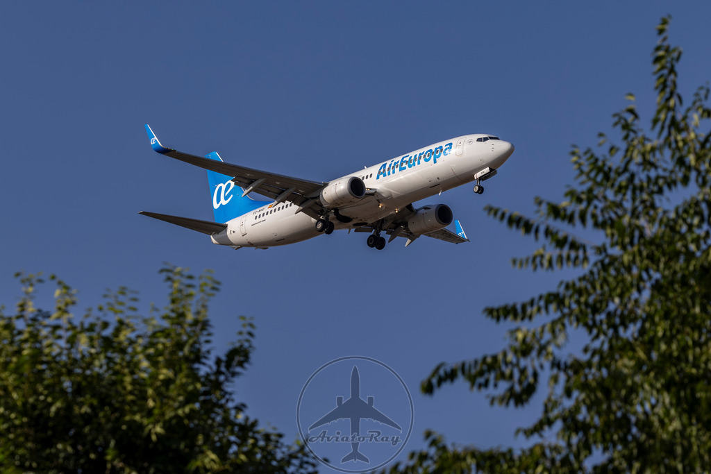 UX7156-B738-EC-NVQ-BIO-MAD-20240811-1 | Browse breathtaking aviation photography and order high-quality prints from AviatoRay's gallery. Perfect for enthusiasts and collectors. - Realisiert mit Pictrs.com