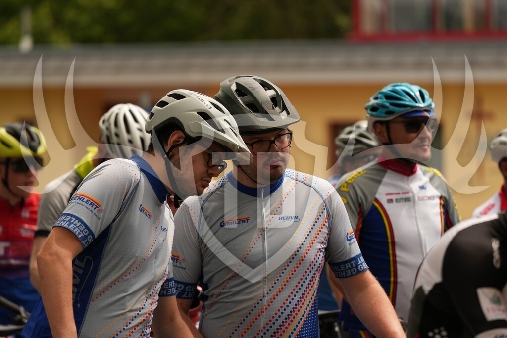 Image00088 | Fotogalerie der Treibjagd im Dunkelwald - Dein MTB Etappenrennen im Erzgebirge - Realisiert mit Pictrs.com