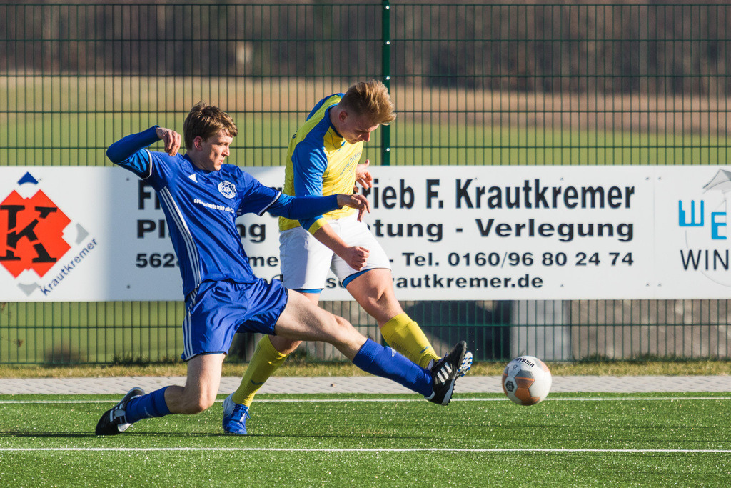 SG Morshausen - TuS Kirchberg II | Sportfotografie Hermann-Josef Stoffel - Realisiert mit Pictrs.com