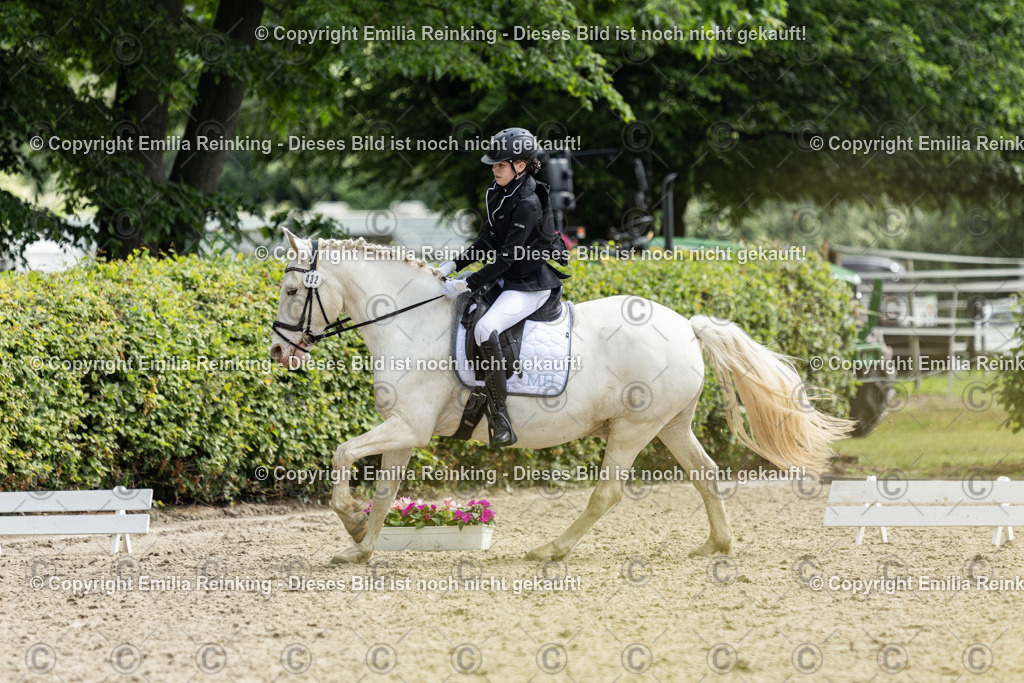 CL5A7228 | Emilia Reinking Fotografie - Realisiert mit Pictrs.com