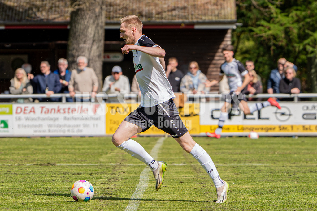 Fußball I Herren I Saison 2025-2026 I Kreisliga VEC I 24. Spieltag I 1. FC Varenesch - SC SW Bakum I 11786 | jns.sportfotos - Realisiert mit Pictrs.com