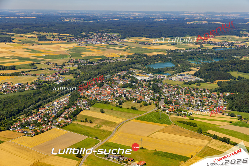 Das Luftbild der Stadt Kellmünz an der Iller wurde 2022 vom Flugzeug heraus erstellt (keine Drohnen-Aufnahmen) Aufnahmehöhe ca.450 Meter- hohe Bildauflösung und Druck-Qualität. Garantiert!