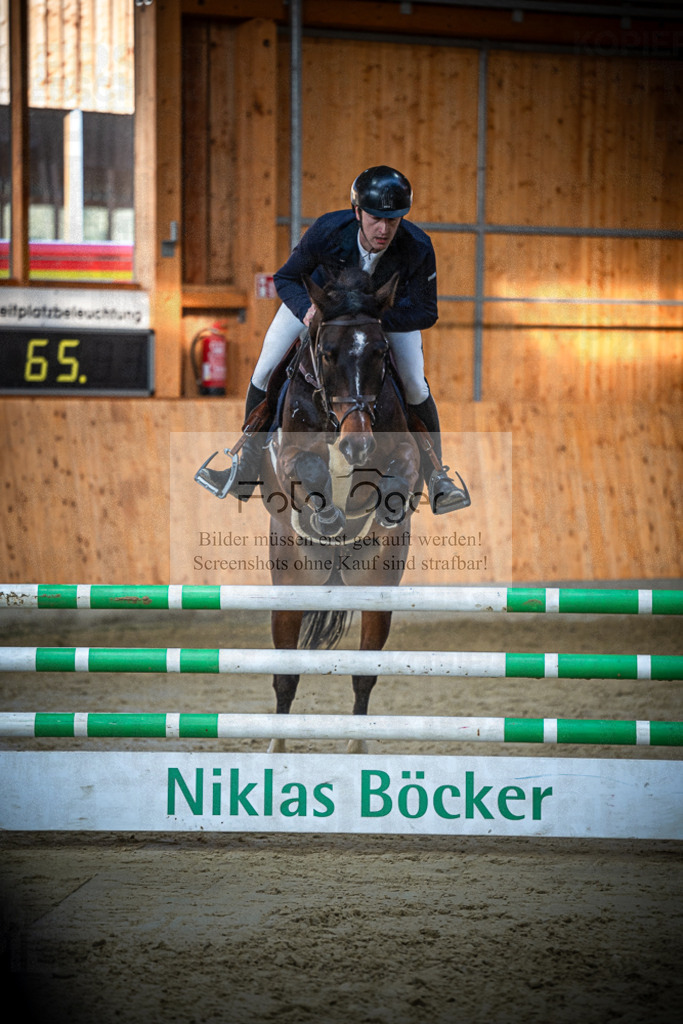 DOS_0713 | Entdecke hochwertige Reitturnierfotos von Foto Oger. Professionell, emotional und authentisch – jetzt Lieblingsmomente im Shop bestellen.Deutschlandweite Turnierfotografie. - Realisiert mit Pictrs.com