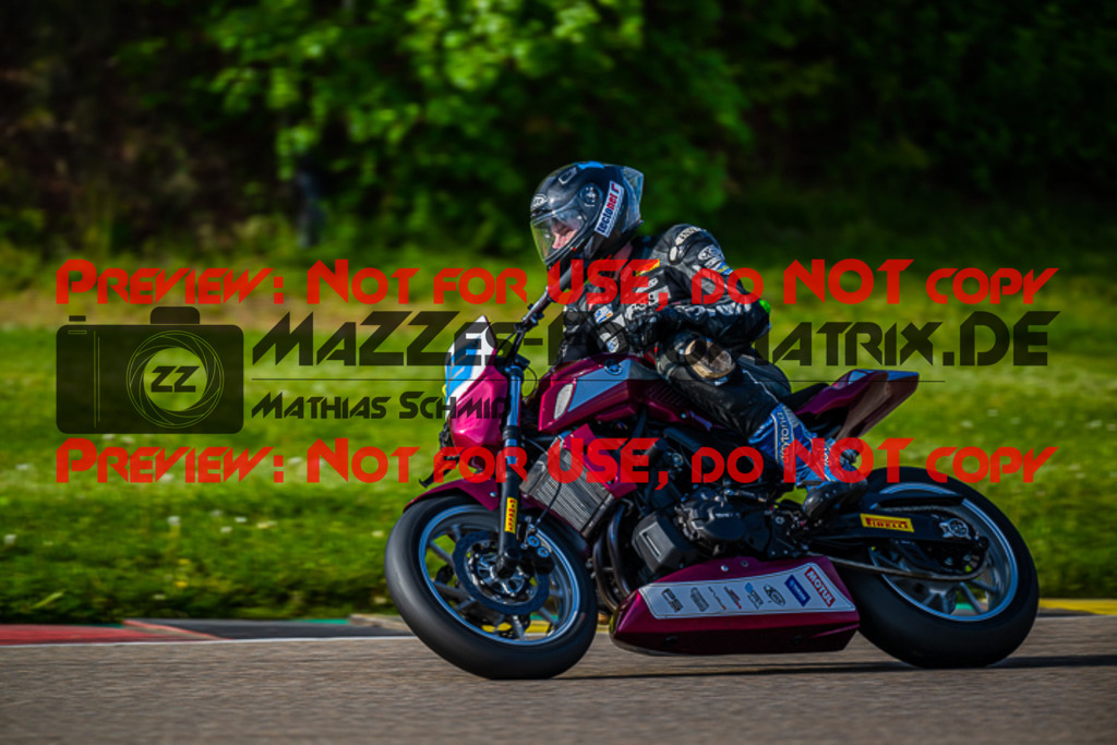 MaZZes_Fotomatrix_20230513_6007705_0487 | TWIN CUP