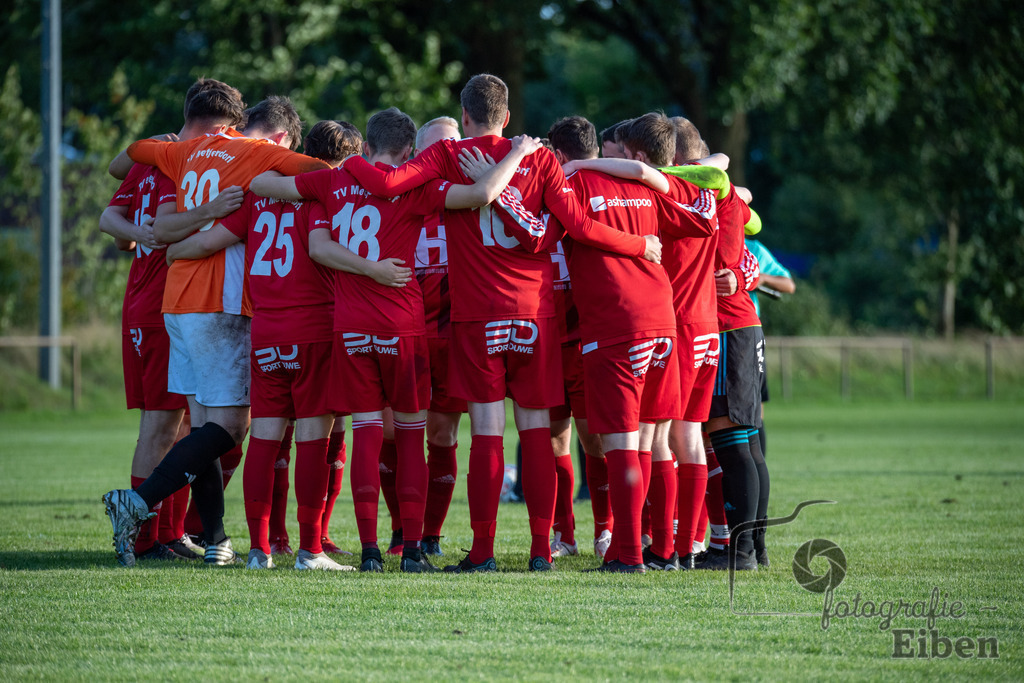TV Metjendorf-SVE Wiefelstede | Kreisliga Herren;TV Metjendorf (rot)-SVE Wiefelstede (schwarz) am 08.08.2023; in Metjendorf (Sportanlage Metjendorf), Photo: Philip Eiben 2023 - Realisiert mit Pictrs.com