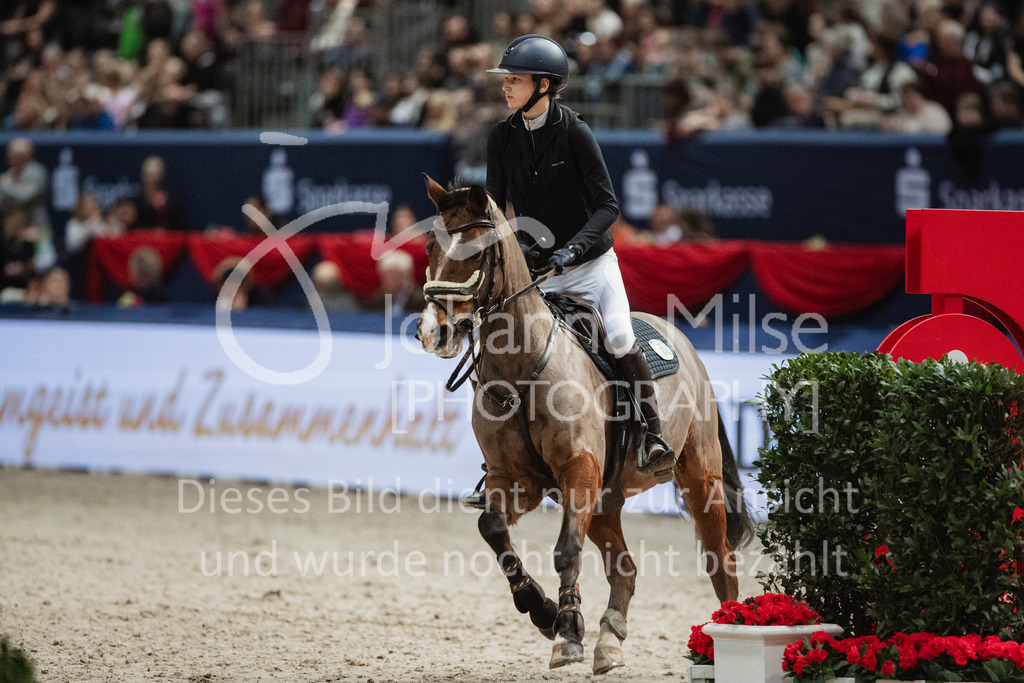 240120_Leipzig_PonyTrophy-177 | Deine schönsten Turniermomente als professionelle Fotos! Entdecke hochwertige Pferdesport-Fotografie im Online-Shop. Jetzt Fotos finden & bestellen!