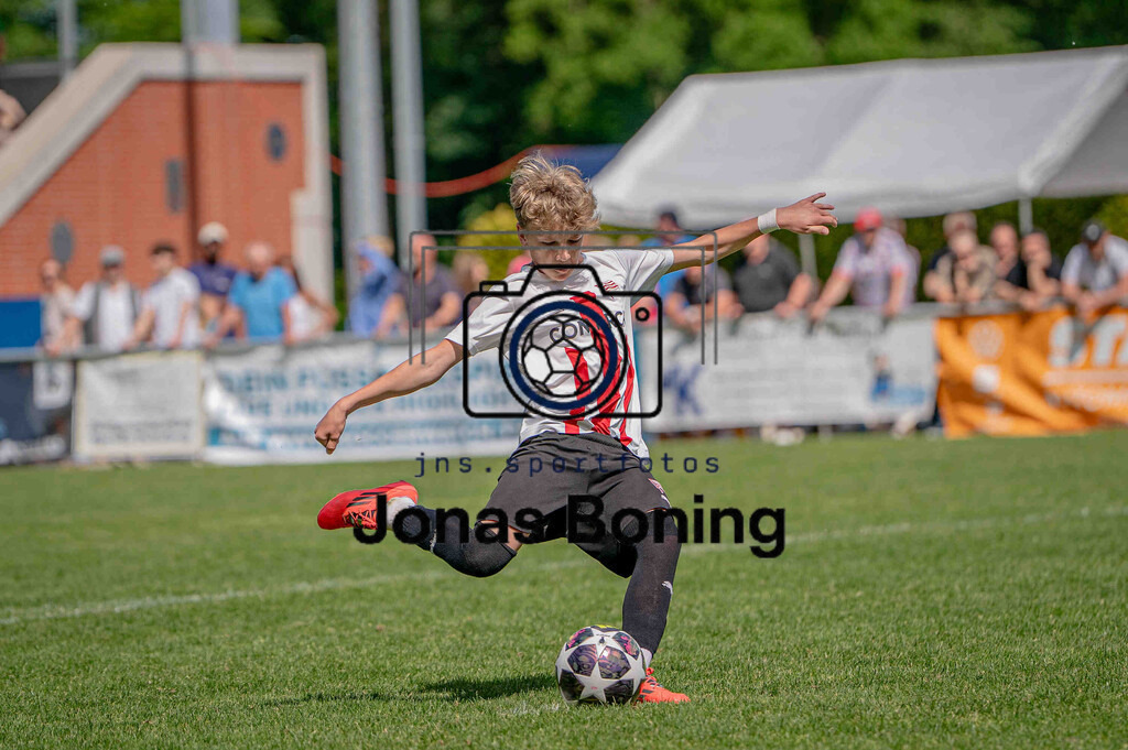 Fußball I C-Junioren I Saison 2025-2026 I Pfingsturnier Langförden I 15296 | jns.sportfotos - Realisiert mit Pictrs.com