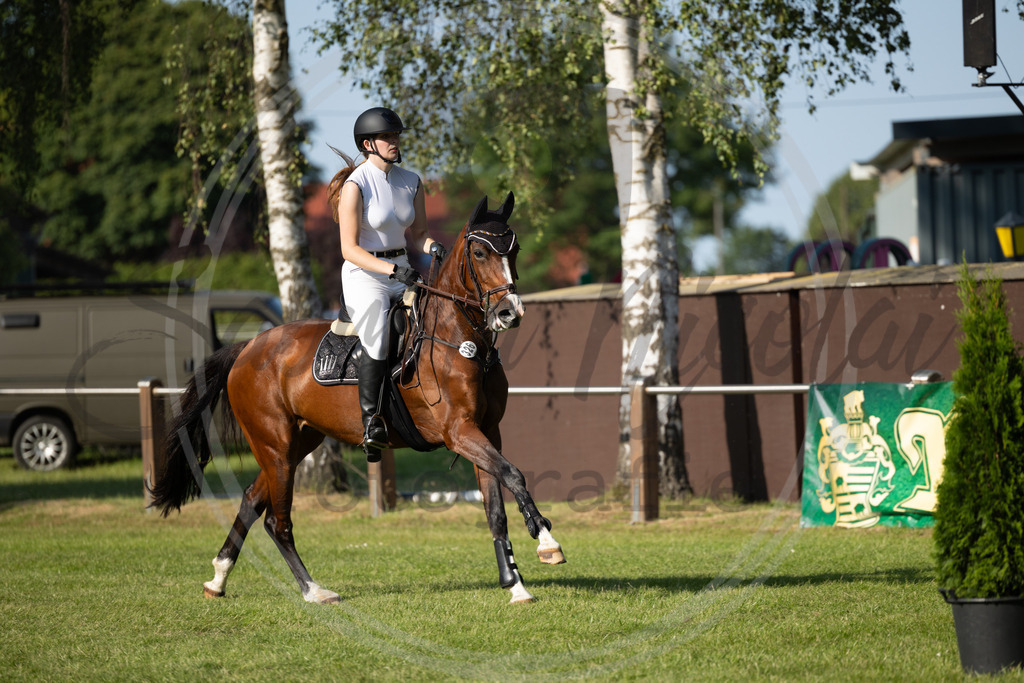 994A3403 | sabrinanicolaifotografie - Realisiert mit Pictrs.com
