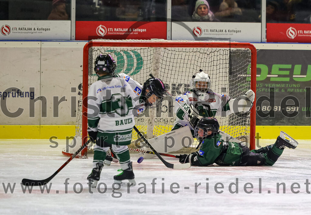 2025-11-30_108_TSV_Erding_gegen_EC_Peiting | Erding, Deutschland, 30.11.2025:Eishockey, Oberliga Süd 2025 / 2026, 22. Spieltag, TSV Erding gegen EC Peiting, Endergebnis: 5:1Foto: Christian Riedel / fotografie-riedel.net
