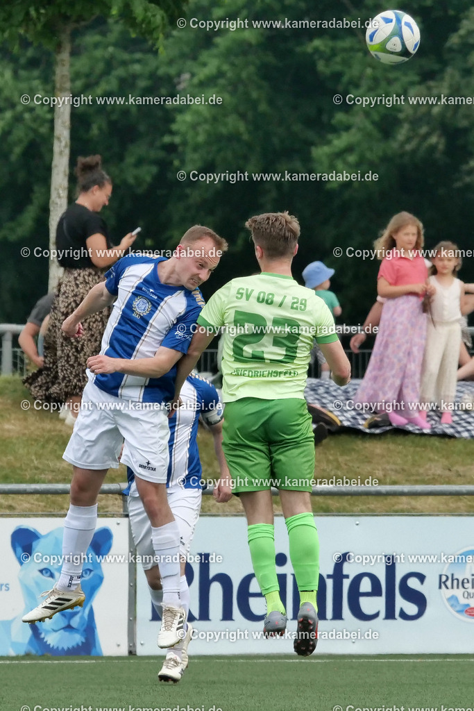 Fußball : Bezirksliga : SV 08/29 Friedrichsfeld - Alemannia Pfalzdorf am 30.05.2026 in Voerde Friedrichsfeld | Fußball : Bezirksliga : SV 08/29 Friedrichsfeld - Alemannia Pfalzdorf am 30.05.2026 in Voerde Friedrichsfeld - Realisiert mit Pictrs.com