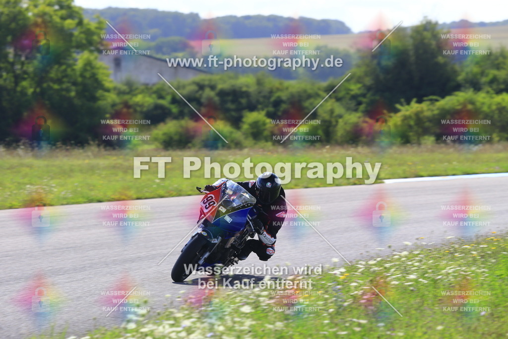 _OUR5596 | Hier findet Ihr Bilder von Touristenfahrten auf der Nürburgring Nordschleife oder von anderen Veranstaltungen die ich besucht habe. Viel Spass beim Durch Schauen 