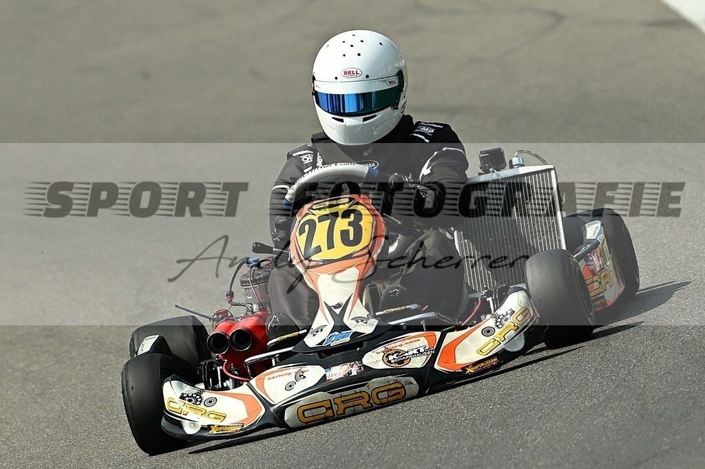 aDSC_9726 | Kaufen Sie Sportbilder im Onlineshop von Andy Scherrer Sportfotografie. Faszinierende Bilder von Sportevents aus der ganzen Schweiz. Fussball, Frauenfussball, Unihockey, Handball, Schwingen und weiteren Sportarten. - Realisiert mit Pictrs.com