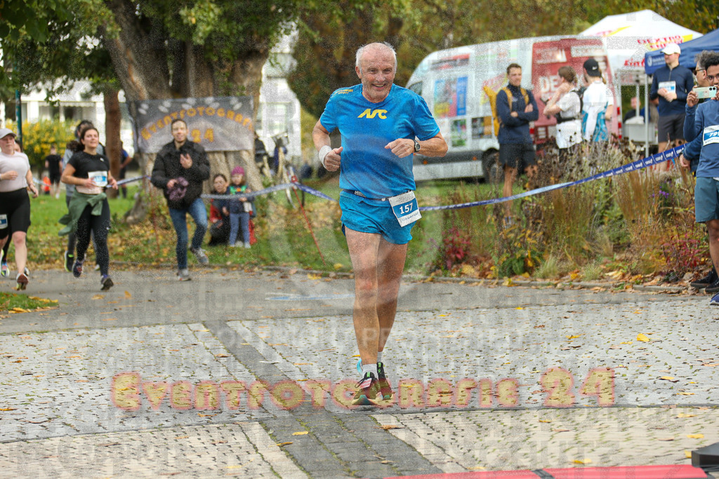 241020_1024_EX1_9159 | Sportfotografie im Rhein-Sieg Kreis, Köln, Bonn, NRW, Rheinland Pfalz, Hessen, etc. Unser Tätigkeitsfeld umfasst den Laufsport vom Volkslauf über den Marathon, Duathlon, Triathon bis zum Ultralauf wie Kölnpfad Ultra oder Schindertrail.