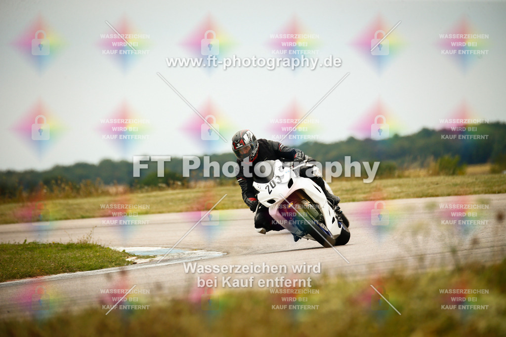 _MOT7006 | Hier findet Ihr Bilder von Touristenfahrten auf der Nürburgring Nordschleife oder von anderen Veranstaltungen die ich besucht habe. Viel Spass beim Durch Schauen 