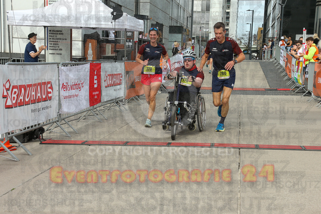 250920_1323_EX1_4311 | Sportfotografie im Rhein-Sieg Kreis, Köln, Bonn, NRW, Rheinland Pfalz, Hessen, etc. Unser Tätigkeitsfeld umfasst den Laufsport vom Volkslauf über den Marathon, Duathlon, Triathon bis zum Ultralauf wie Kölnpfad Ultra oder Schindertrail.