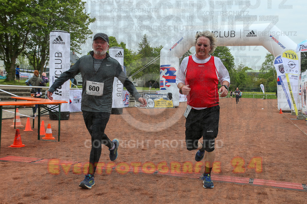 220501_1110_EX1_9898 | Sportfotografie im Rhein-Sieg Kreis, Köln, Bonn, NRW, Rheinland Pfalz, Hessen, etc. Unser Tätigkeitsfeld umfasst den Laufsport vom Volkslauf über den Marathon, Duathlon, Triathon bis zum Ultralauf wie Kölnpfad Ultra oder Schindertrail.