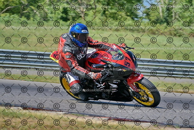25bt04-0543 | markuskiefer.com - Realisiert mit Pictrs.com