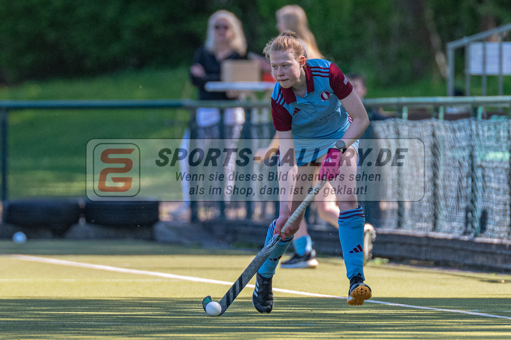 SM_20250511-D85_9867 | 1.Bundesliga Feld - Rückrunde (W) UHC - RWK / 0:3 (0:1)
