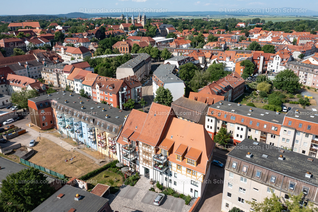 10049-51635 - Luftbild Halberstadt | Stockfoto und Bilderpool mit Bildmaterial aus Deutschland, dem Harz, Halberstadt, Quedlinburg, Wernigerode und weltweit. Qualitativ hochwertige und professionelle Fotos anschauen und kaufen. - Realisiert mit Pictrs.com