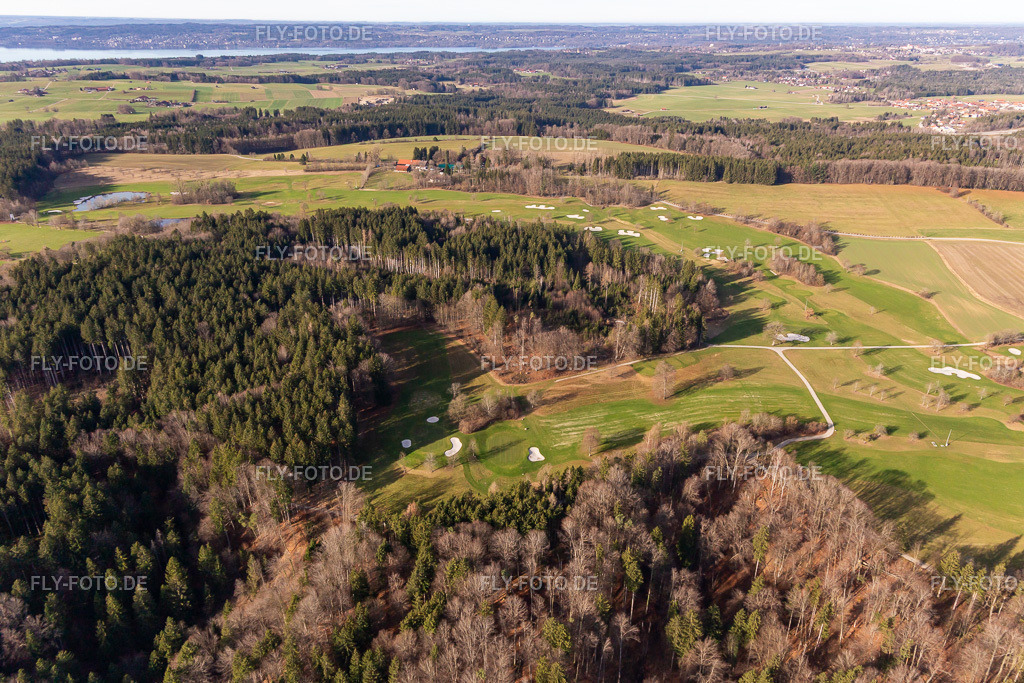 Golfclub Berkramerhof | Luftbild: Golfclub Berkramerhof im Ortsteil Dorfen in Icking im Bundesland Bayern in Deutschland. Foto: IMG_139510.jpg vom 27.12.2023 durch ©2025 Werner Riehm fly-foto.de/copyright - Realisiert mit Pictrs.com
