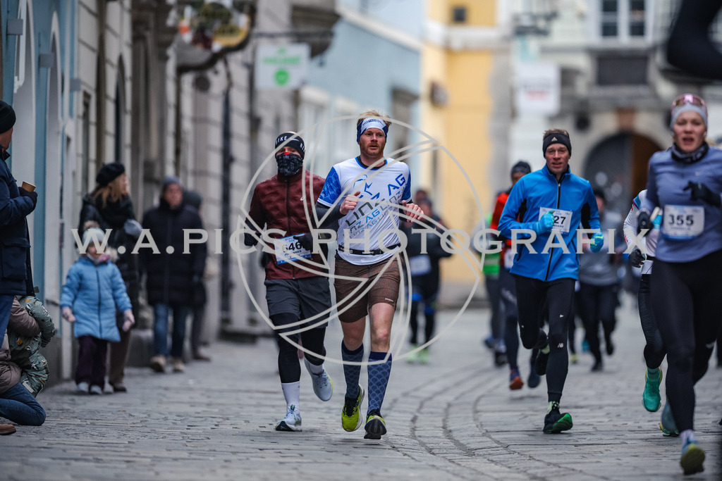 SILVESTERLAUF LINZ 25 | Linz, AUSTRIA, 31. Dezember 25, TRIRUN SILVESTERLAUF LINZ 25 , Image shows: 
Photo: WAPICS / BINDER Manuel