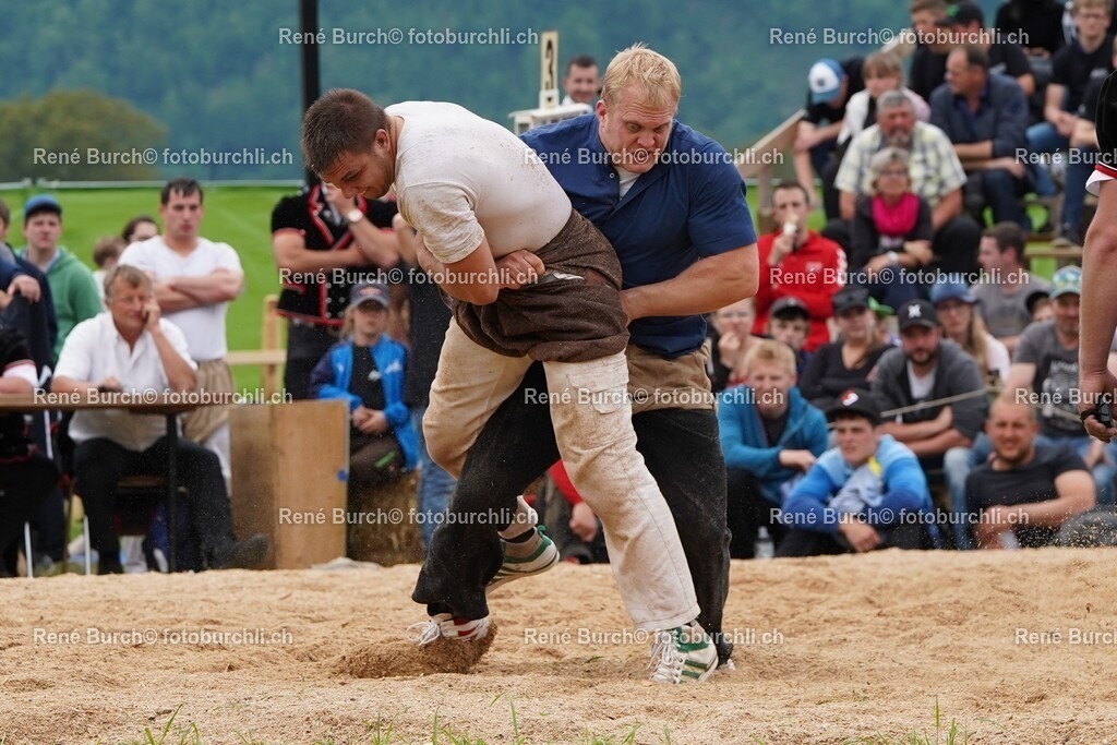 114 (90) | René Burch leidenschaftlicher Fotograf aus Kerns in Obwalden.  Hier finden sie Sport, Landschaft und Natur Fotografie.
 - Realisiert mit Pictrs.com