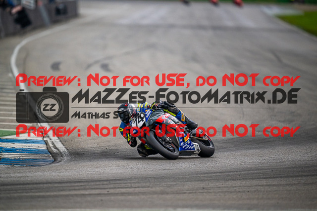 MaZZes_FotoMatrix_220925_8695 | IDM1000