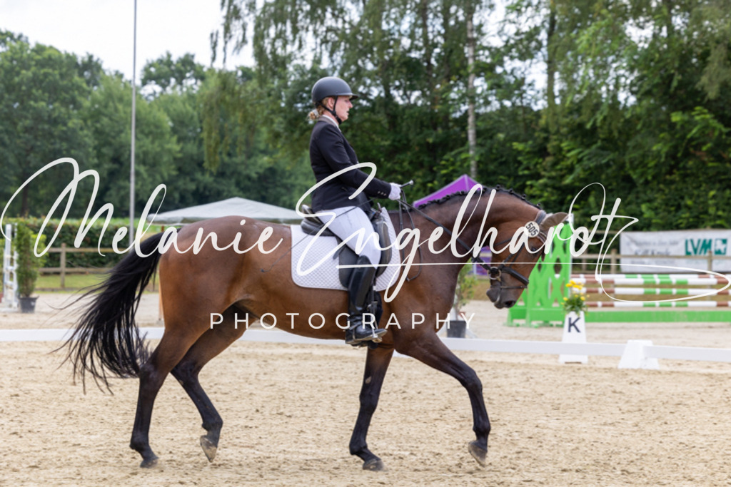 7I8A5158 | melanie-engelhardt-photography - Realisiert mit Pictrs.com