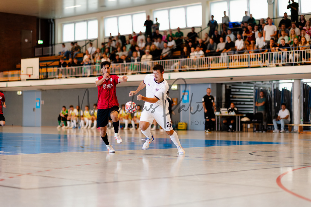 Futsal-Bundesliga, Saison 2025/2026, 2. Spieltag: SC Preußen Münster - FC Liria Futsal Berlin | Futsal-Bundesliga, Saison 2025/2026, 2. Spieltag, SC Preußen Münster empfängt FC Liria Berlin in der Universitäts-Sporthalle in Münster. Foto: sportfotografie.ms | Markus Paletta - Realisiert mit Pictrs.com