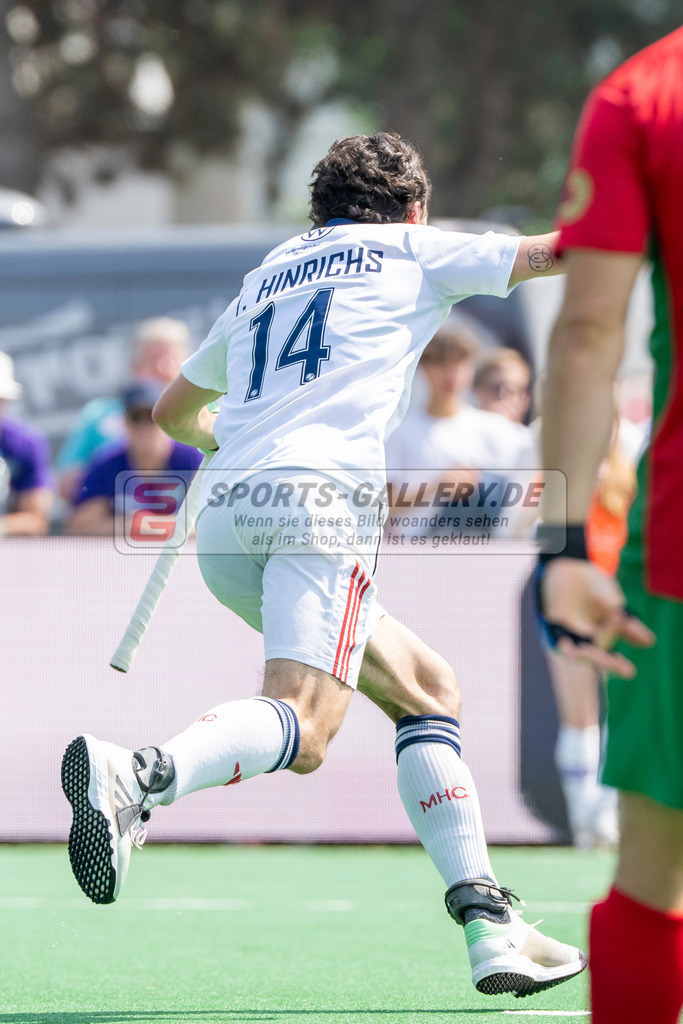 Final4_20240519-1507-0006 | Bonn, Deutschland, 19.05.2024: Hinrichs (Mannheimer HC) in Aktion waehrend des Spiels der Deutsche Feldhockey-Meisterschaften 2024 zwischen Final 4 Herren Finale Mannheimer HC - Hamburger Polo Club im Bonner THV am 19.05.2024 in Bonn, Deutschland. (Foto von Stephan Fehrmann)

Bonn, Germany, 19.05.2024: Hinrichs (Mannheimer HC) in action during the game of Deutsche Feldhockey-Meisterschaften 2024 between Final 4 Herren Finale Mannheimer HC - Hamburger Polo Club in Bonner THV at 19.05.2024 in Bonn, Deutschland. (Foto from Stephan Fehrmann)
