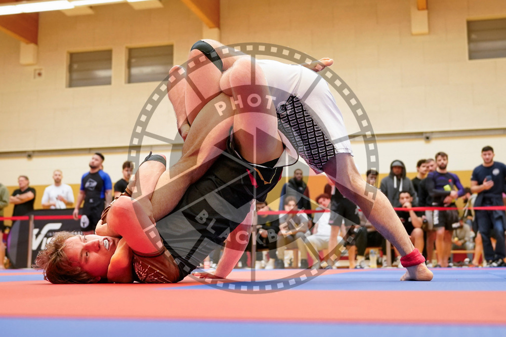 20240203PBB09592 | Fighters compete during the Brazilian Jiu-Jitsu Championship of the AJP Tour in Maintal by Frankfurt am Main, Germany, on February 2, 2024.