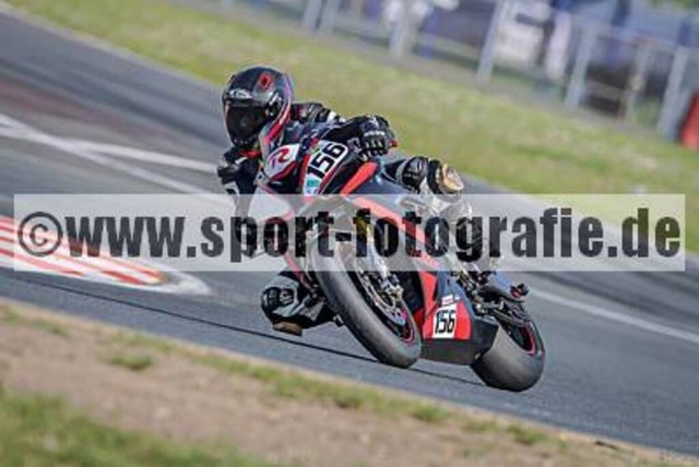 spof3295 | Professionelle Fotos von Sportveranstaltungen, aber auch Hochzeiten und anderen Events. - Realisiert mit Pictrs.com