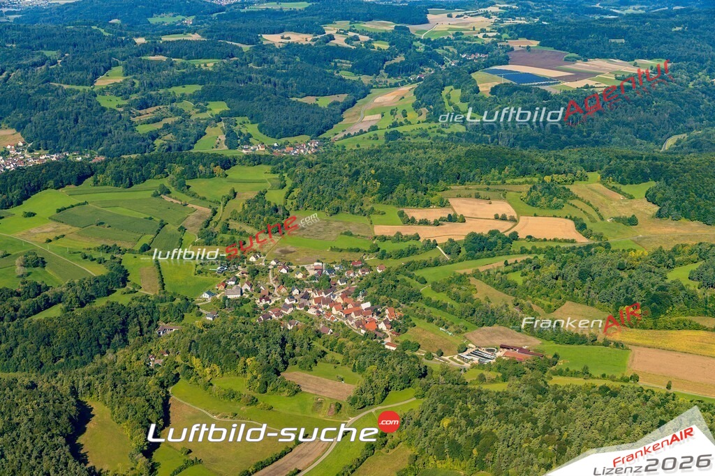 Luftaufnahme  Stöppach  Kirchensittenbach Das Luftbild wurde 2025 vom UL-Flugzeug heraus erstellt ( keine Drohne ) - Hochauflösende Luftaufnahme -Nicht vergleichbar mit Google Maps oder Satelittenbilder- Die Geschenkidee !Mit Lizenz und Bildrechte bestellbar