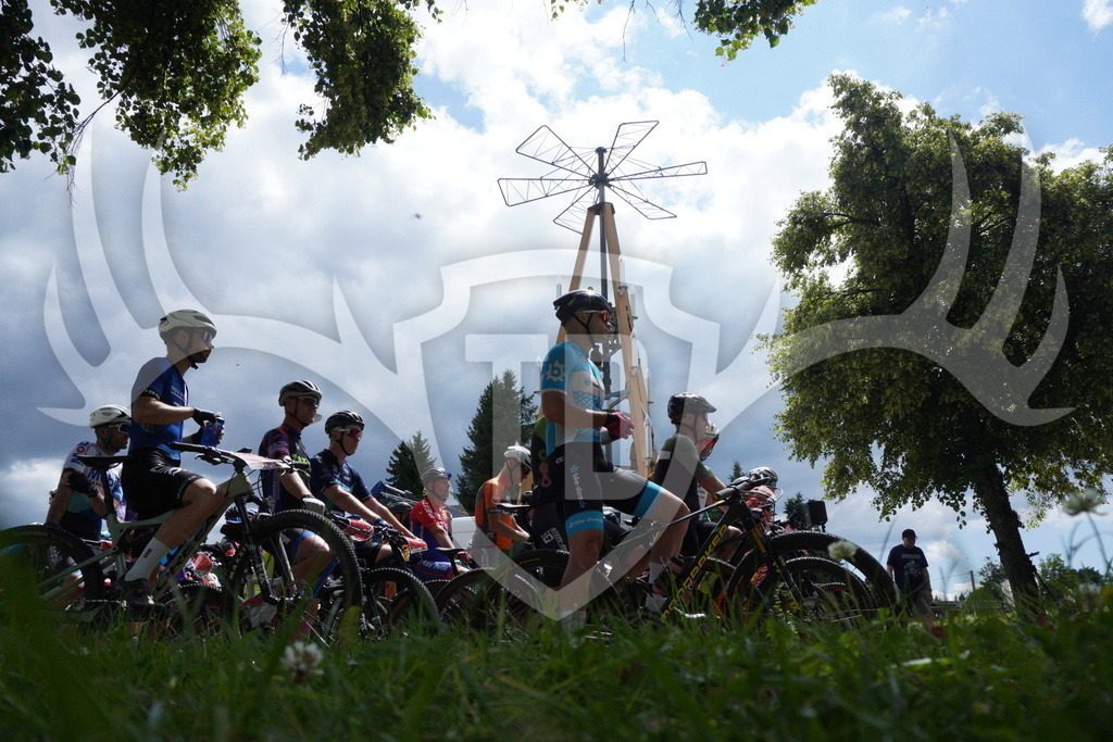 DSC07061 | Fotogalerie der Treibjagd im Dunkelwald - Dein MTB Etappenrennen im Erzgebirge - Realisiert mit Pictrs.com