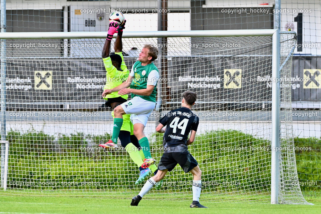 WSG Radenthein vs. URC Thal Assling | #99 Ayotunde Ezekiel Ikuepamitan URC Thal Assling, #17 Manuel Josef Ambrosch WSG Radenthein, #44 Matteo Kraler URC Thal Assling, WSG Radenthein vs. URC Thal Assling, WSG Radenthein vs. URC Thal Assling am 30.05.2025 in Radenthein (Sportplatz Radenthein), Austria, (Photo by Bernd Stefan)