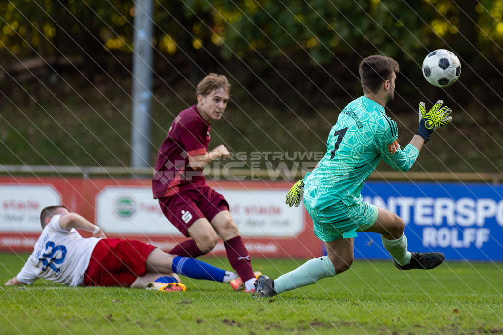 20250928_Picselweb-Fotografie_1R3_2617 | Spielszenen aus dem Spiel VfL Güldenstern Stade - Rotenburger SV. Ergebnis 0:3 - Realisiert mit Pictrs.com