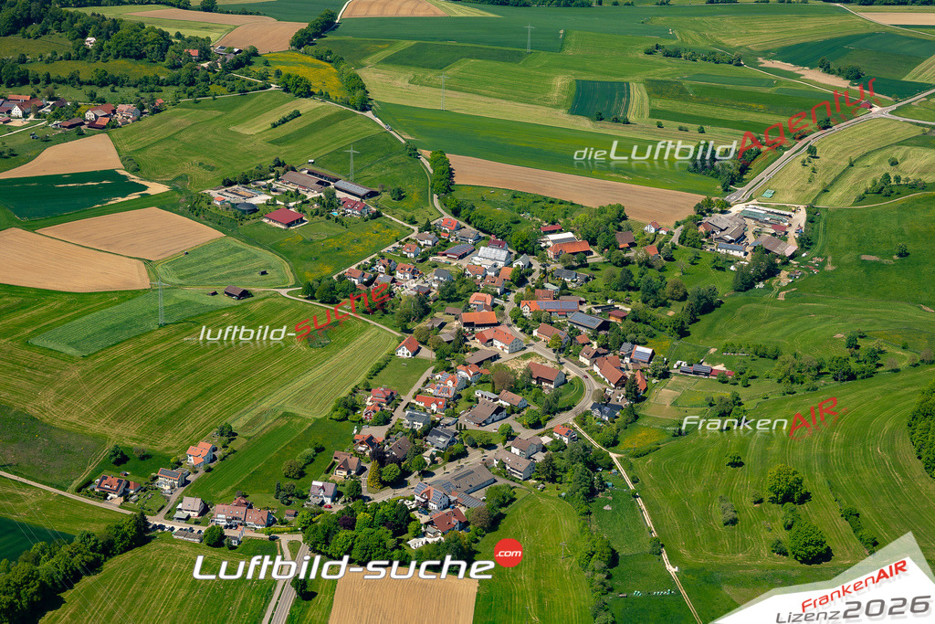 Luftaufnahme von Forst Essingen Bild- Das Luftbild wurde 2025 vom UL-Flugzeug heraus erstellt ( keine Drohne ) - Hochauflösende Luftaufnahme -Nicht vergleichbar mit Google Maps oder Satelittenbilder- Die Geschenkidee !Mit Lizenz und Bildrechte bestellbar