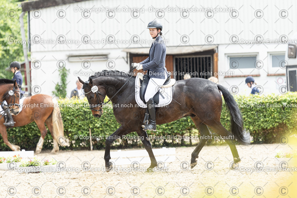 CL5A7643 | Emilia Reinking Fotografie - Realisiert mit Pictrs.com