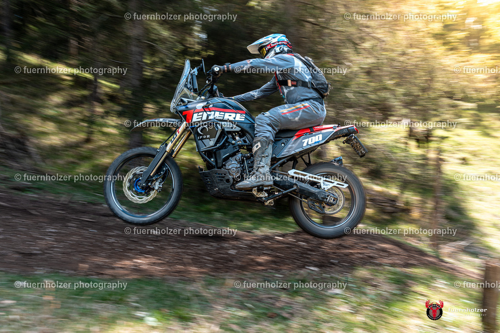 fuernholzer_250501-C1-737 | Fotografische Impressionen von der Red Stag Enduro Extreme by fuernholzer-photography.com. Endurosport in Österreich fotografisch festgehalten von fuernholzer. Auftragsfotografie für Private, Gewerbefotos und Industriefotografie. Eventfotografie, Sportfotografie und Motorsportfotografie. Anbieter von Fotoworkshops, Fototraining, fotografischen Vorträgen und Fotoseminaren.