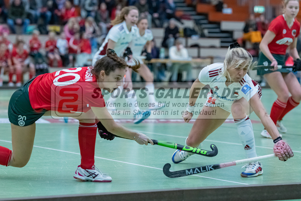 HK_20230122_103049 | 1. Bundesliga ( Halle ) Damen Crefelder HTC - Rot-Weiss Köln am 22.1.2023 Crefelder HTC  ( CHTC ) Halle Glockenspitz , Krefeld , Causin Anna-Sopie ( Crefelder HTC #20 )