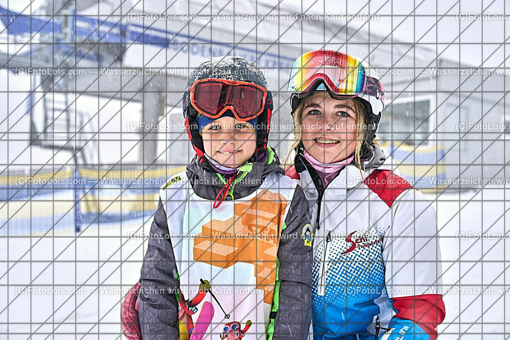 ALP0227_NeujahrsSchikurs_Gruppe FLORA | (C)FotoLois.com, Alois Spandl. NEUJAHRS-SCHIKURS Schischule Haginger, Gemeindealpe Mitterbach, Abschlußrennen, Sa 6. Januar 2024.